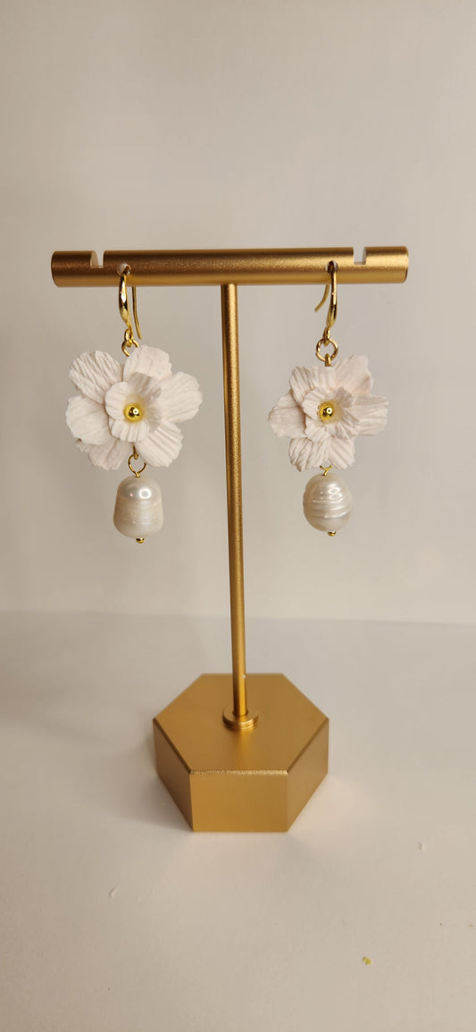 Flower Dangles with Pearl