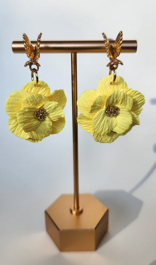 Gold Hummingbird with Yellow Flower