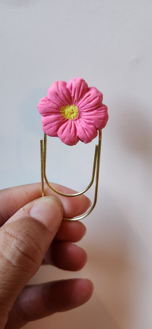Daisy Jumbo Paper Clip Book Marker- Pink